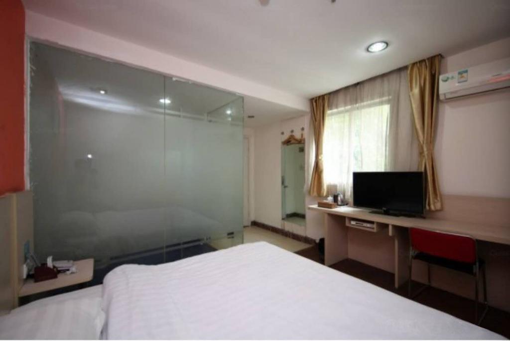 Yixin Business Hotel Гуанчжоу Екстер'єр фото
