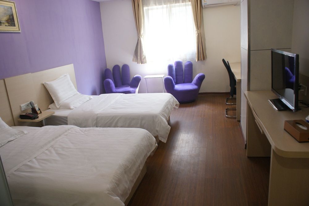 Yixin Business Hotel Гуанчжоу Екстер'єр фото