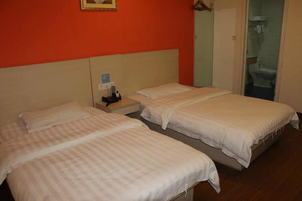 Yixin Business Hotel Гуанчжоу Екстер'єр фото
